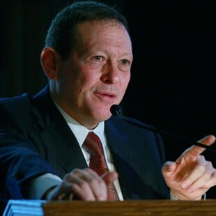 ΕΠΣΤΑΙΝ ΑΡΧΕΙΑ ΠΑΡΑΙΤΗΣΗ ΠΡΟΕΔΡΟΣ ΞΕΝΟΔΟΧΕΙΑ HYATT