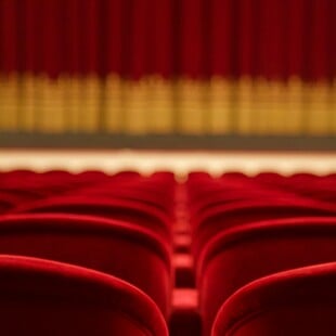 ΑΠΕΡΓΙΑ ΘΕΑΤΡΑ