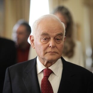 ΑΝΤΩΝΗΣ ΜΑΝΙΤΑΚΗΣ ΣΥΝΤΑΓΜΑΤΟΛΟΓΟΣ ΘΑΝΑΤΟΣ