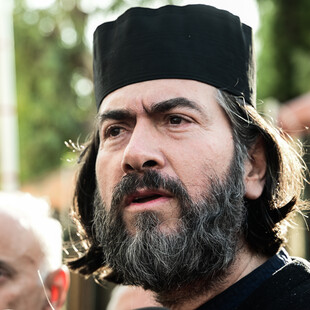 ΠΑΤΕΡ ΑΝΤΩΝΙΟΣ ΚΙΒΩΤΟΣ ΤΟΥ ΚΟΣΜΟΥ ΑΠΟΦΑΣΗ