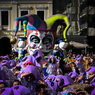 ΠΑΤΡΙΝΟ ΚΑΡΝΑΒΑΛΙ 2026 ΜΕΘΗ ΕΡΥΘΡΟΣ ΣΤΑΥΡΟΣ