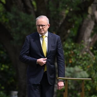 ΑΝΤΡΙΟΥ ΑΥΣΤΡΑΛΙΑ ΑΛΜΠΑΝΕΖΙ ΔΙΑΔΟΧΗ ΒΑΣΙΛΙΚΗ ΟΙΚΟΓΕΝΕΙΑ ΘΡΟΝΟΣ