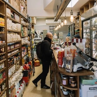 Βόλτα στα 10 καλύτερα delicatessen της Αθήνας