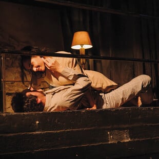 Τα τρένα που φύγαν, αγάπες μου πήρανε