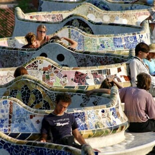 Ο Γκαουντί δεν έφτιαξε μόνο τη Sagrada Família