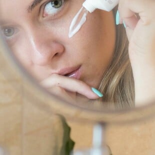 ΑΚΜΗ ΔΕΡΜΑ ΠΡΟΣΩΠΟ ΣΥΜΒΟΥΛΕΣ