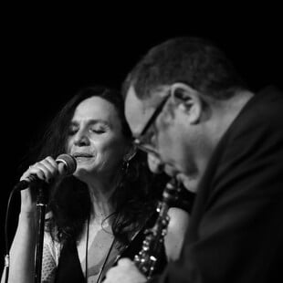 Gilad Atzmon Quartet feat. Tali Atzmon: Αφιέρωμα στην Nina Simone