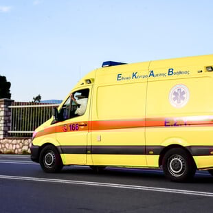 ΜΑΘΗΤΗΣ ΑΓΙΟΣ ΠΑΝΤΕΛΕΗΜΟΝΑΣ ΕΠΙΘΕΣΗ ΜΑΧΑΙΡΙ ΤΡΑΥΜΑΤΙΣΜΟΣ