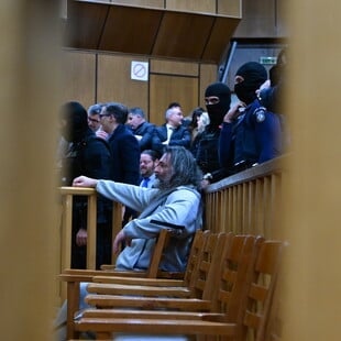 ΧΡΥΣΗ ΑΥΓΗ ΔΙΚΗ ΕΛΑΦΡΥΝΤΙΚΑ