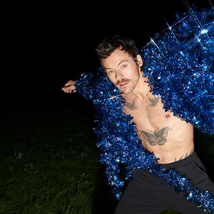 Ο Harry Styles ανοίγει τη νέα του εποχή με ένα άλμπουμ και ένα Netflix special