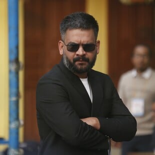 Νεπάλ: Ο ράπερ Μπαλέντρα Σαχ οδεύει προς την πρωθυπουργία της χώρας