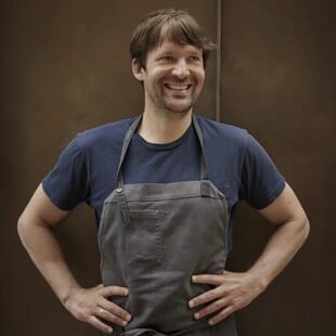 Το παρελθόν «στοιχειώνει» το Noma: Τι απαντούν στις καταγγελίες για κακοποίηση που επανεμφανίστηκαν