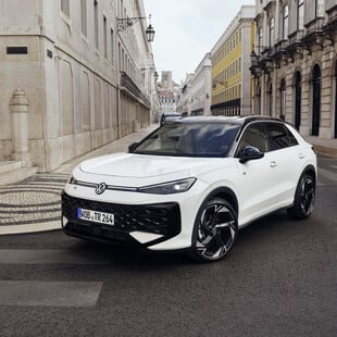 Το νέο Volkswagen T-Roc ανεβάζει τον πήχη στην κατηγορία των compact SUV