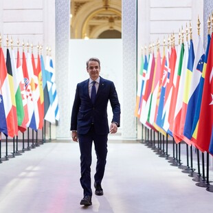 ΚΥΡΙΑΚΟΣ ΜΗΤΣΟΤΑΚΗΣ ΠΑΡΙΣΙ ΠΥΡΗΝΙΚΑ