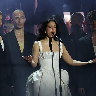 SPOTIFY ROSALIA BAD BUNNY 