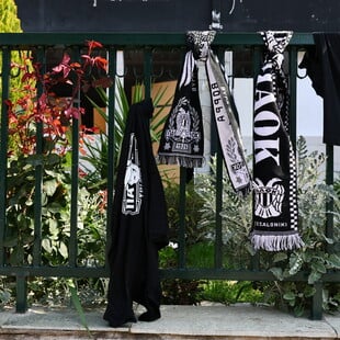 ΘΕΣΣΑΛΟΝΙΚΗ ΚΑΛΑΜΑΡΙΑ ΕΠΙΘΕΣΗ ΜΕ ΜΑΧΑΙΡΙ 