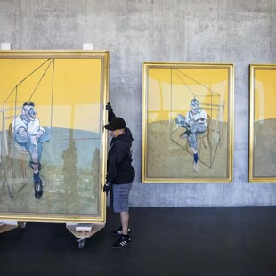 Το τρίπτυχο του Francis Bacon των 142,4 εκατ. δολαρίων μπήκε στο νέο κτίριο του LACMA