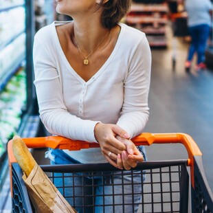 ΕΛΛΗΝΕΣ ΜΕΣΗ ΑΝΑΤΟΛΗ ΚΡΙΣΗ ΣΟΥΠΕΡ ΜΑΡΚΕΤ ΨΩΝΙΑ