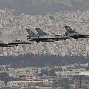 ΜΑΧΗΤΙΚΑ ΑΕΡΟΣΚΑΦΗ ΑΘΗΝΑ 25Η ΜΑΡΤΙΟΥ