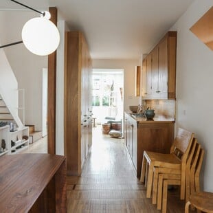 Μέσα στο λονδρέζικο loft του Michael Anastassiades