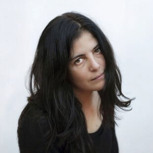 «Όλα φαίνεται να στοχεύουν στον εκβαρβαρισμό των ανθρώπων»