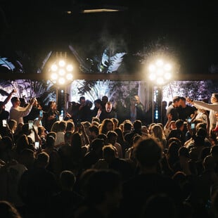 Sunset Series: Το Ace Hotel & Swim Club Athens δίνει νέο ρυθμό στο καλοκαίρι