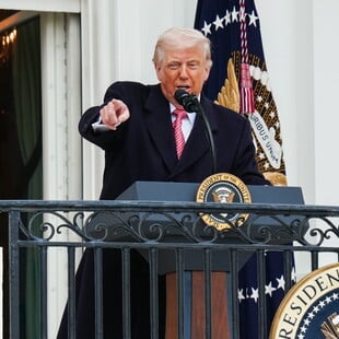 ΙΡΑΝ ΜΕΣΗ ΑΝΑΤΟΛΗ ΝΤΟΝΑΛΝΤ ΤΡΑΜΠ ΗΠΑ