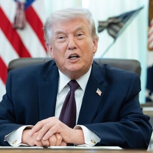 ΝΤΟΝΑΛΝΤ ΤΡΑΜΠ ΔΗΜΟΚΡΑΤΙΚΟΙ 