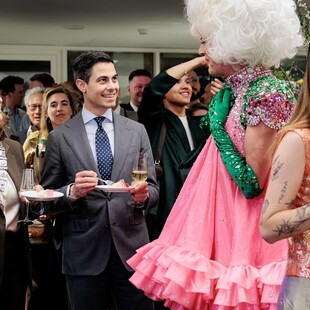 Το Άμστερνταμ γιορτάζει τα 25 χρόνια γάμου μεταξύ ατόμων του ίδιου φύλου με γαμήλιες τελετές