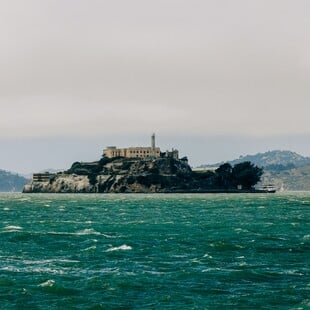ΑΛΚΑΤΡΑΖ ΝΤΟΝΑΛΝΤ ΤΡΑΜΠ ΦΥΛΑΚΗ