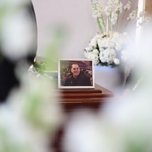 ΚΗΔΕΙΑ ΒΑΣΙΛΗ ΓΚΟΥΜΑ ΠΛΗΘΟΣ ΚΟΣΜΟΥ