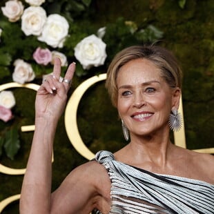 ΣΑΡΟΝ ΣΤΟΟΥΝ ΡΟΜΠΕΡΤ ΝΤΕ ΝΙΡΟ ΦΙΛΙ 