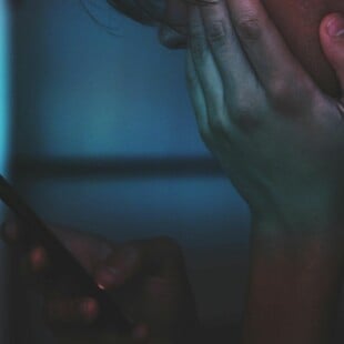 ΤΟΥΑΛΕΤΑ SCROLLING ΚΙΝΗΤΟ