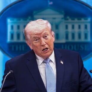 ΝΤΟΝΑΛΝΤ ΤΡΑΜΠ ΛΕΥΚΟΣ ΟΙΚΟΣ ΙΡΑΝ ΠΙΛΟΤΟΣ F15