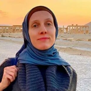 ΑΜΕΡΙΚΑΝΙΔΑ ΔΗΜΟΣΙΟΓΡΑΦΟΣ ΑΠΑΓΩΓΗ ΒΑΓΔΑΤΗ