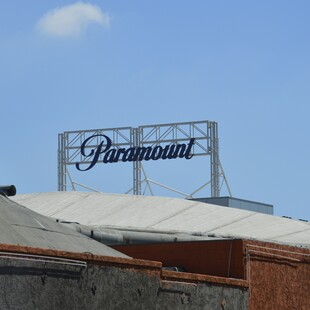 WARNER BROS PARAMOUNT SKYDANCE 