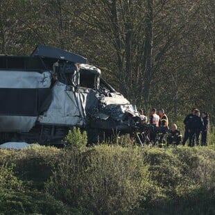 ΓΑΛΛΙΑ ΤΡΕΝΟ ΣΥΓΚΡΟΥΣΗ ΦΟΡΤΗΓΟ