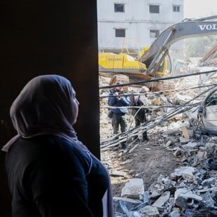 ΛΙΒΑΝΟΣ ΚΑΤΑΠΑΥΣΗ ΠΥΡΟΣ