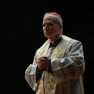 ΠΑΠΑΣ ΛΕΟΝΤΑΣ ΑΠΕΙΛΕΣ ΝΤΟΝΑΛΝΤ ΤΡΑΜΠ