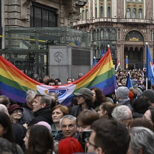 ΟΥΓΓΑΡΙΑ ΒΟΥΔΑΠΕΣΤΗ ΠΕΤΕΡ ΜΑΓΙΑΡ ΛΟΑΤΚΙ+