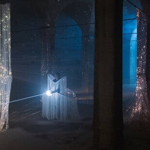 «ΝΕΟn ΝΕΡΟ»: Μέσα στην οπτικοακουστική εγκατάσταση που ζωντανεύει το Αδριάνειο Υδραγωγείο