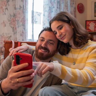 Ο απόλυτος οδηγός για την ψηφιακή καθημερινότητα των παιδιών: Πώς η Vodafone φέρνει ασφάλεια και σιγουριά σε όλη την οικογένεια