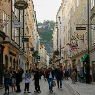 ΣΑΛΤΣΜΠΟΥΡΓΚ ΤΡΟΧΑΙΟ ΤΡΟΛΕΙ 