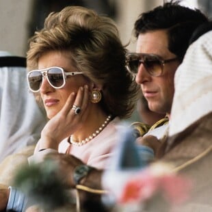 ΠΡΙΓΚΙΠΙΣΣΑ ΝΤΑΙΑΝΑ ΔΑΧΤΥΛΙΔΙ ΑΡΡΑΒΩΝΑ