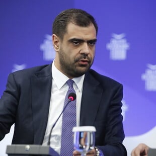 ΠΑΥΛΟΣ ΜΑΡΙΝΑΚΗΣ ΟΙΚΟΝΟΜΙΚΟ ΦΟΡΟΥΜ ΔΕΛΦΩΝ 