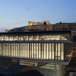 S&P: Σταθερή η Ελλάδα στην επενδυτική βαθμίδα BBB