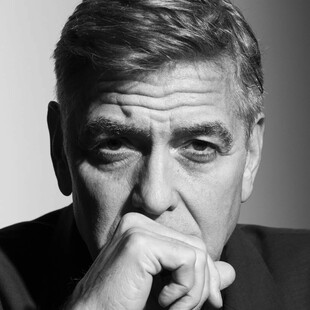 Ο Τζορτζ Κλούνεϊ υπερασπίζεται τον Τζίμι Κίμελ μετά την επίθεση του Τραμπ: «Τα αστεία είναι αστεία»
