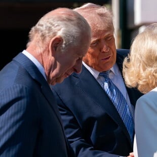 ΗΠΑ ΒΑΣΙΛΙΑΣ ΚΑΡΟΛΟΣ ΝΤΟΝΑΛΝΤ ΤΡΑΜΠ 