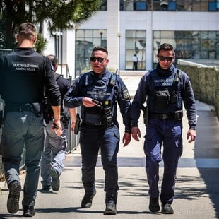 ΠΥΡΟΒΟΛΙΣΜΟΙ ΕΦΚΑ ΕΙΡΗΝΟΔΙΚΕΙΟ ΠΑΤΡΑ