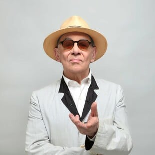 Αλφρέδο Άριας: «Οι καλλιτέχνες είναι οι πρώτοι που εξαφανίζουν οι δικτατορίες»